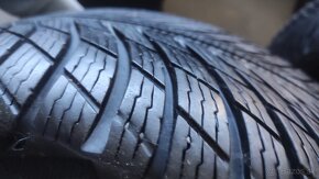 Michelin 235/50R18 Zimné - 4