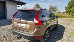 Volvo XC 60 - 4