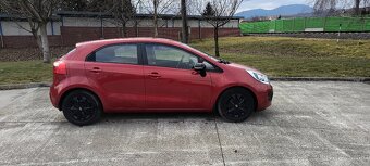 Kia rio - 4