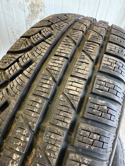 Pirelli 215/60 r17 - 4