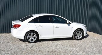 Chevrolet Cruze 1.8 SR voz, Automat - 4