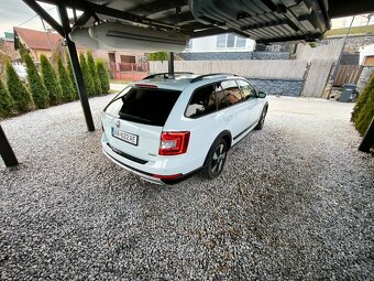 Škoda Octavia Scout 2.0TDi  4x4 135KW - 4