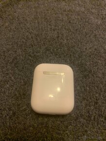 Apple AirPods - 4
