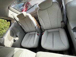 Kia Carnival 2.9 LX, Diesel, 2008, 220 000, - 4