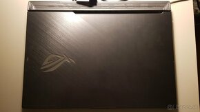 ASUS ROG Strix SCAR III 17,3" - 4