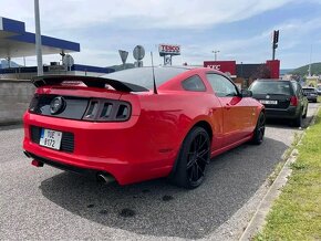 Ford Mustang 5.0 GT rv. 2014 - 4