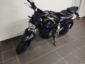 Yamaha MT07 - 4