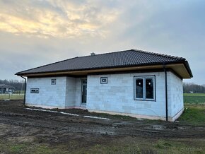 Novostavba rodinného domu typ bungalov, obec Starý Tekov - 4