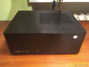 Mini ITX PC skrinka - 4