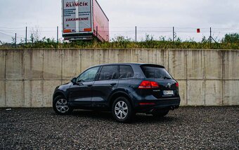 VW Touareg 3.0 tdi - 4