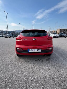 Kia ceed 1,6 GDI Platinum - 4