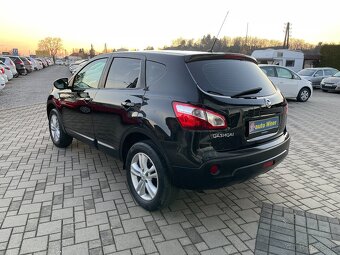 Nissan QASHQAI 2.0 Benzín - 4