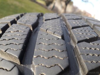 205/60 r16 zimne pneumatiky - 4