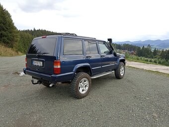 Jeep Cherokee XJ 2,5 TD - 4