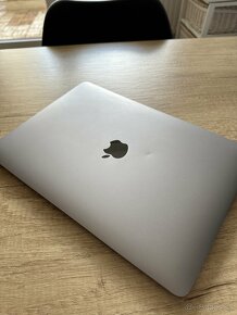 Macbook Air 2018 - 4