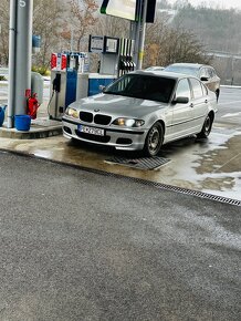 BMW E46 330d - 4