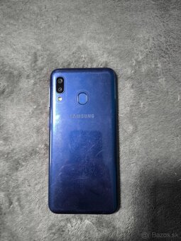 Samsung Galaxy A20e - 4