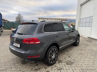 ✅ Volkswagen Touareg R-Line 3.0 V6 TDI - 4