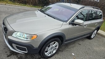 VOLVO XC70 D5 - 4