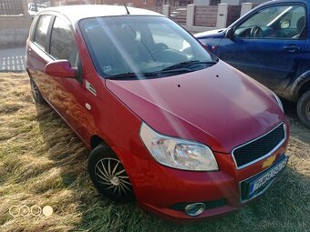 Chevrolet Aveo - 4