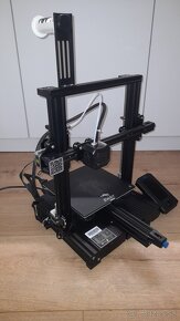 3D tlaciaren Ender 3 V2 - 4