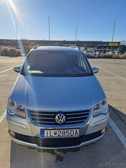 Volkswagen Touran 1.9 TDI BlueMotion Trendline - 4