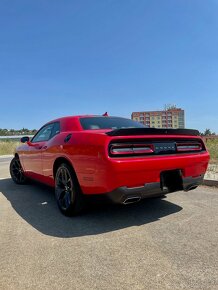 Dodge Challenger 3.6L - 4