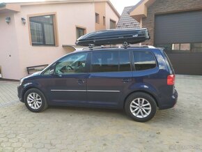 VOLKSWAGEN TOURAN HIGHLINE 2.0L    103kW/140 k - 4