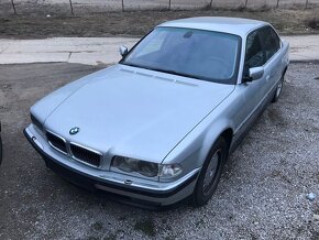 Náhradní díly BMW E38 LCI facelift 745i M62 - 4