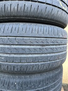 Pirelli 235/45 R18 - 4