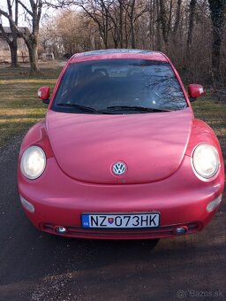 Volkswagen NewBeetle - 4