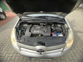 Toyota corolla verso 2.0 tdi 7 mestne - 4