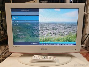 22"  LCD  TV  SAMSUNG - 4