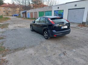 Ford focus II 1.8tdci rok 2006 85kw - 4