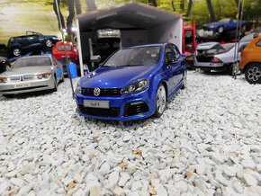 model auta VW Golf 6R modrý Otto mobile 1:18 - 4