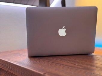 Predám MacBook Air 2013 i5 (128 GB, 4 GB RAM) - 4