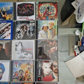 CD-čka...PINK FLOYD,URIAH HEEP,SUPERTRAMP,NIRVANA,FRANK ZAPP - 4