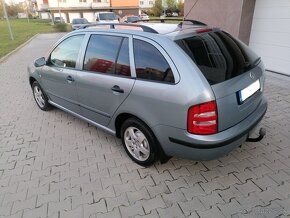 SKODA fabia  COMBI 1.4 MPI 50 KW  R V 2002 - 4