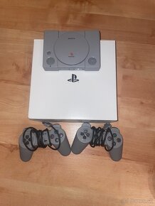 playstation classic - 4