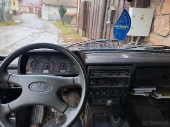 Lada Niva 4x4 - 4