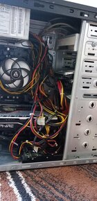 Pc i3 6100 + radeon rx 580 8gb - 4