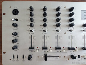 Predám mixpult OMNITRONIC CM-742 EL - 4