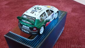 Škoda Fabia WRC 1:18 Solido - 4