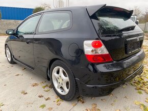 Honda Civic 1,4ils Sport rok. 04 - 4