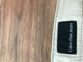 CALVIN KLEIN originál smotanove damske nohavice w27/L32 - 4