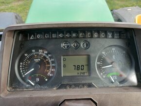 Traktor John Deere 6910 - 4