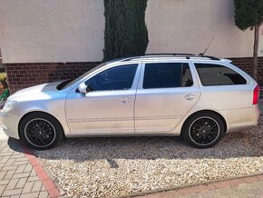 Škoda Octavia Combi 2.0 TDI DSG - 4