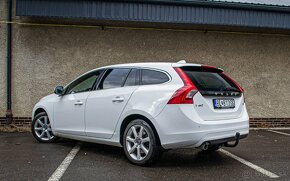 Volvo V60 D3 2.0L 110kW AUTOMAT (MOŽNÝ ODPOČET DPH) - 4