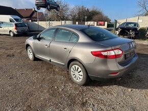 Renault Fluence 1,6 16V 82KW K4M V 8 prodám díly - 4