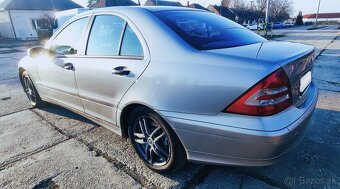 Mercedes Benz c200 w203 - 4